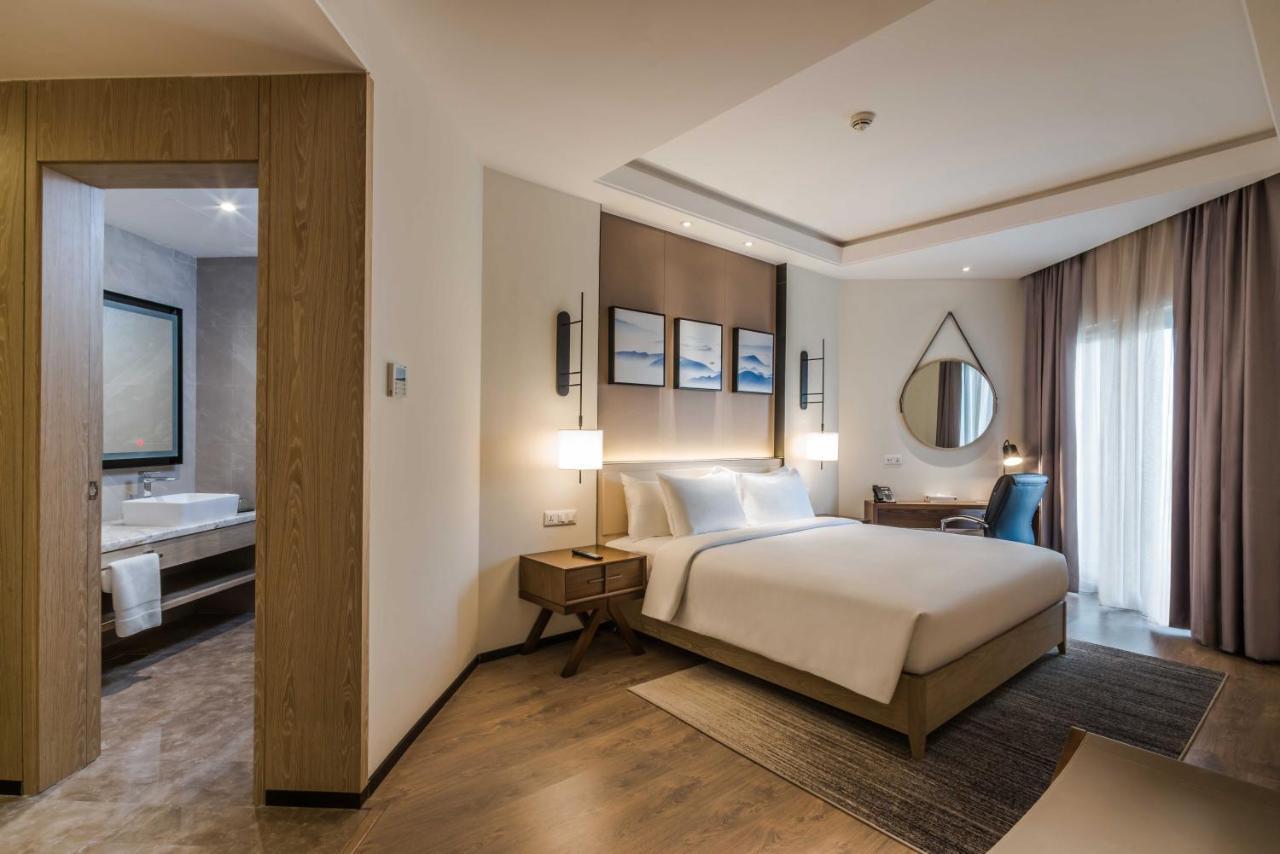 เอเบอร์ อัลตาคัสซูซิ 105 Hotel ริยาดห์ ภายนอก รูปภาพ