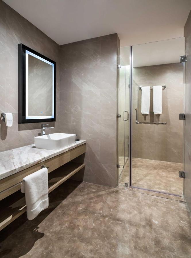 เอเบอร์ อัลตาคัสซูซิ 105 Hotel ริยาดห์ ภายนอก รูปภาพ